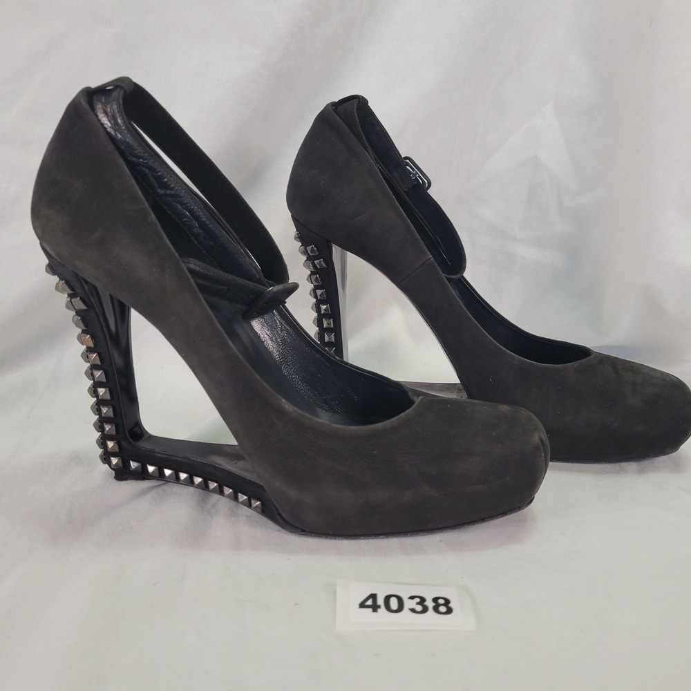 Le Silla Italy Black Suede Studded Wedge Ankle Strap Heels Shoes Women US 9.5